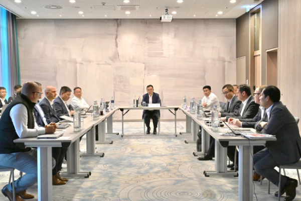 王志堅到德國、奧地利調研權屬企業、走訪戰略合作伙伴